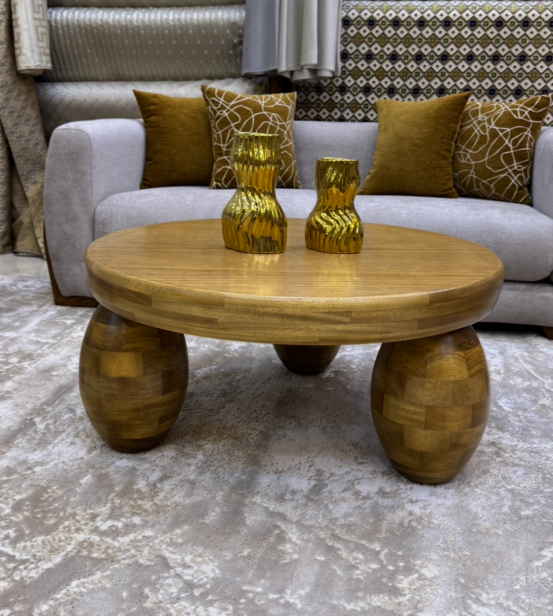 Table basse en clair chêne